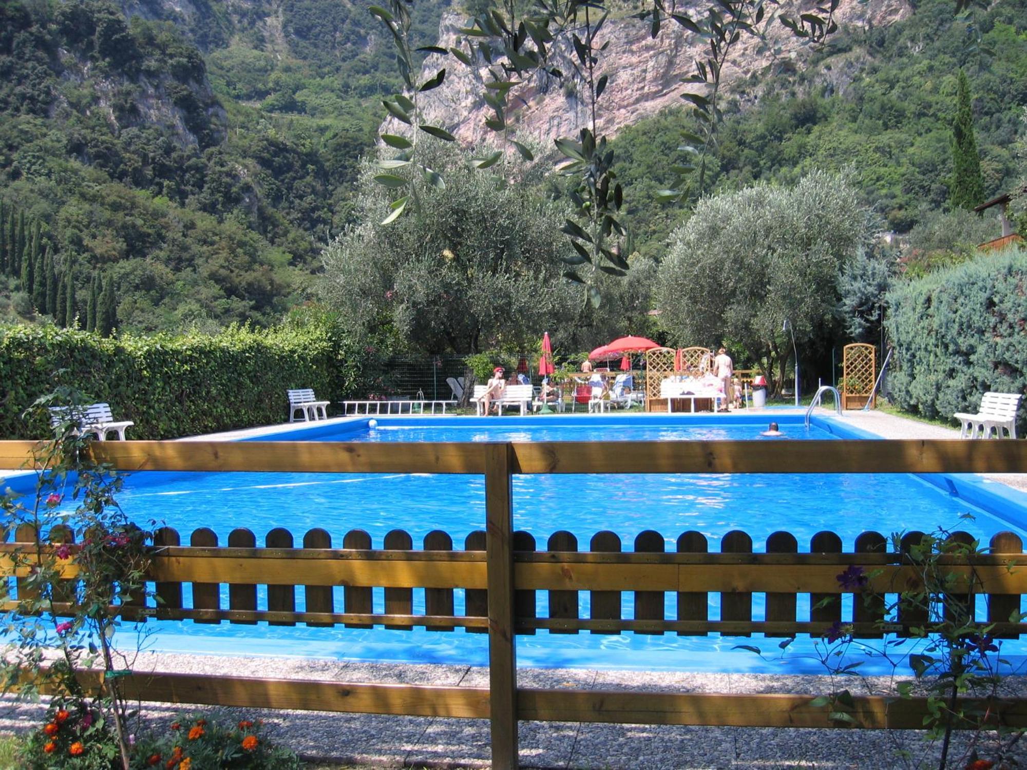 Residence Cascata Varone Riva del Garda Bagian luar foto