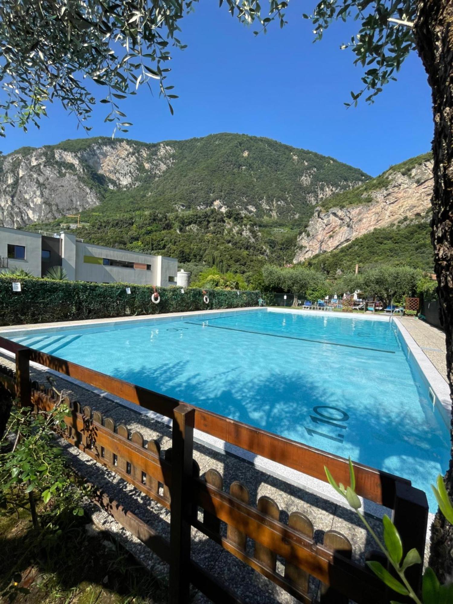 Residence Cascata Varone Riva del Garda Bagian luar foto