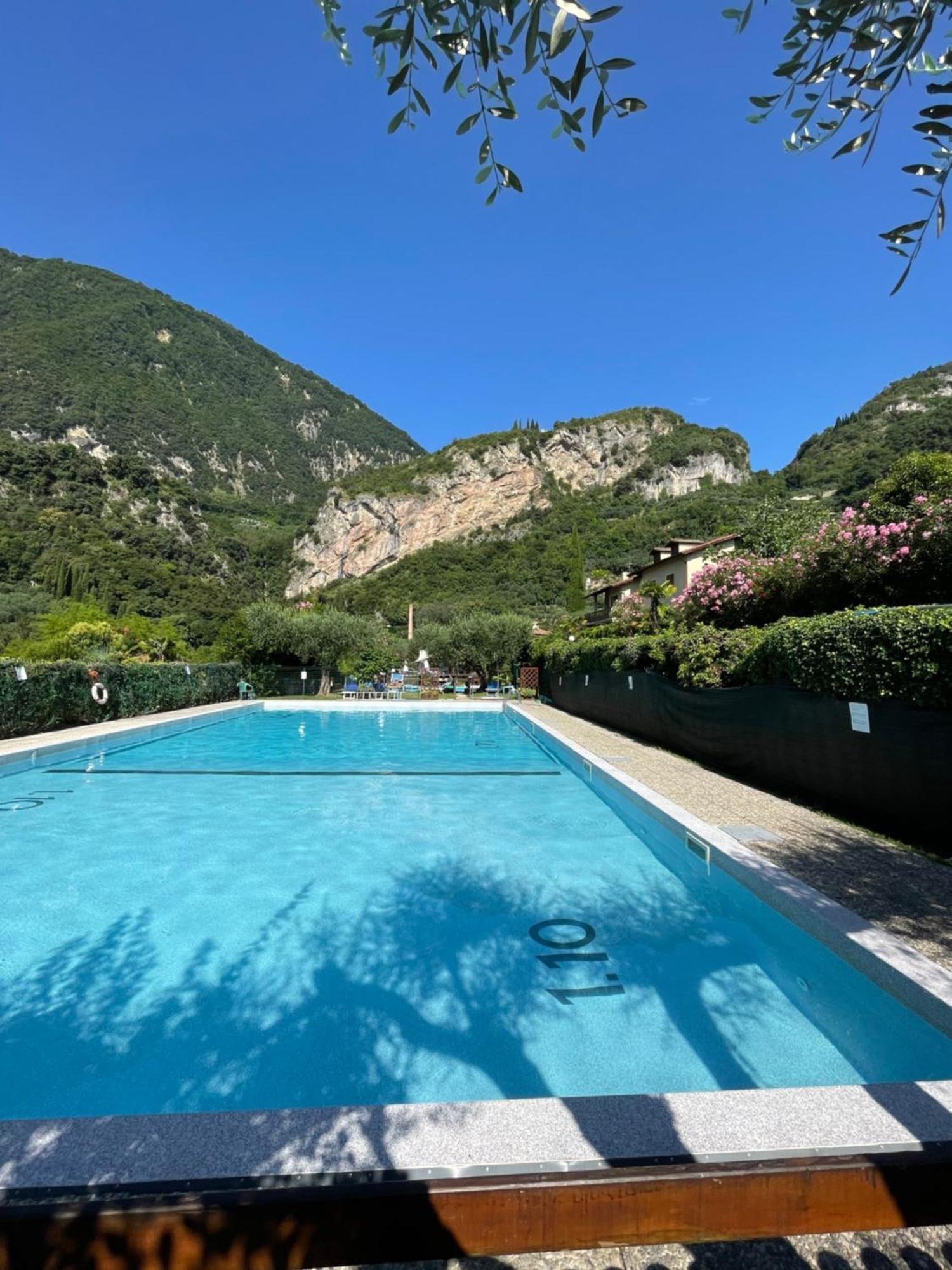 Residence Cascata Varone Riva del Garda Bagian luar foto