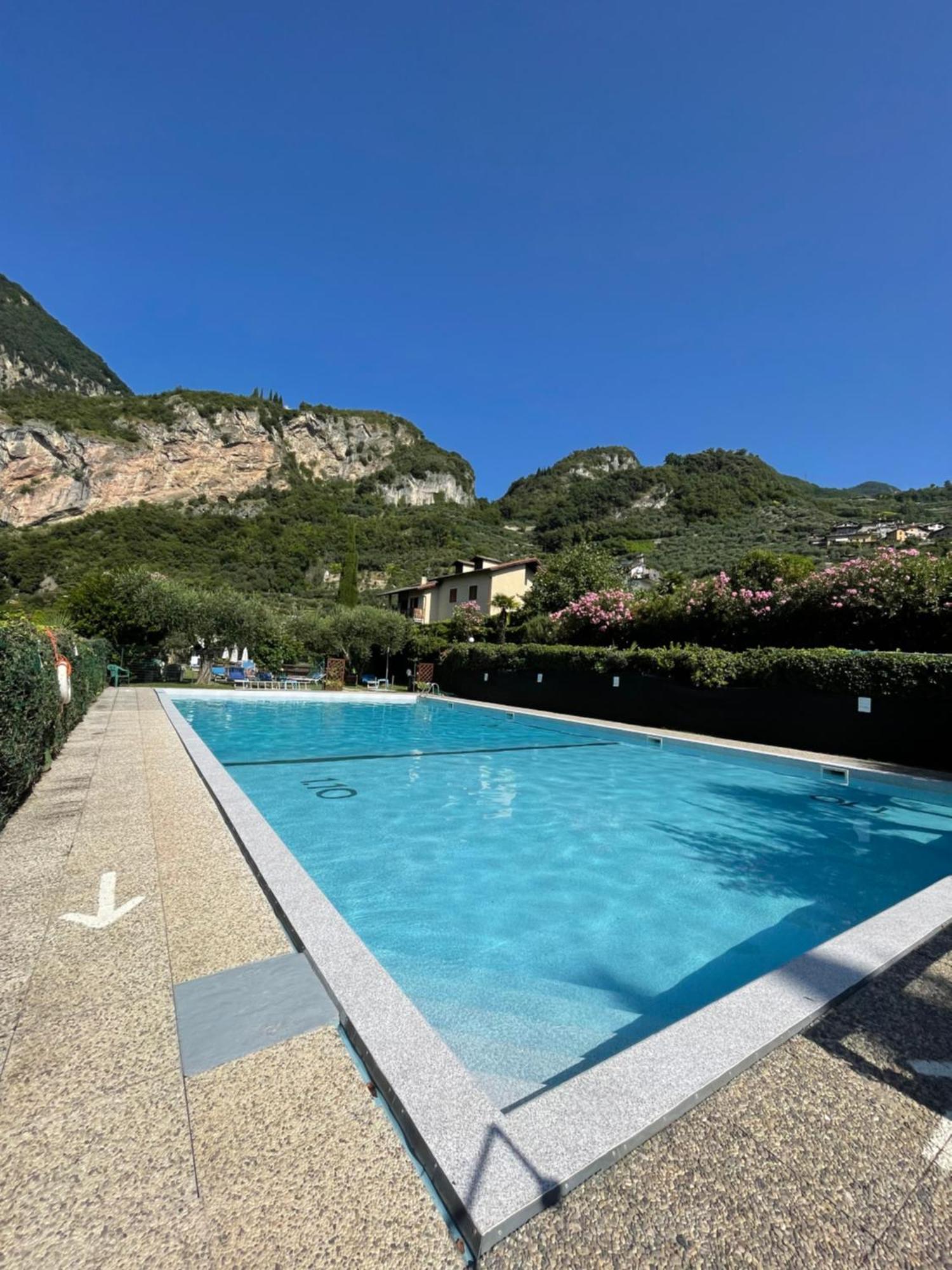 Residence Cascata Varone Riva del Garda Bagian luar foto
